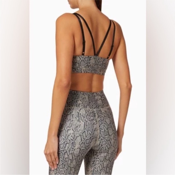 NWT Good American eco sheen scoop bra in boa size 0 - Picture 2 of 7